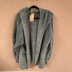 Cardigan/ house robe